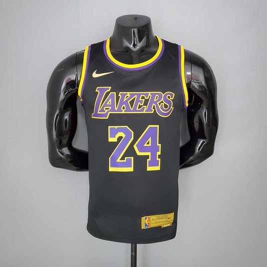 Los Angeles Lakers "BRYANT 24"