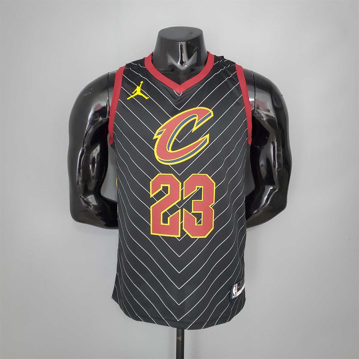 Cleveland Cavaliers "JAMES 23"